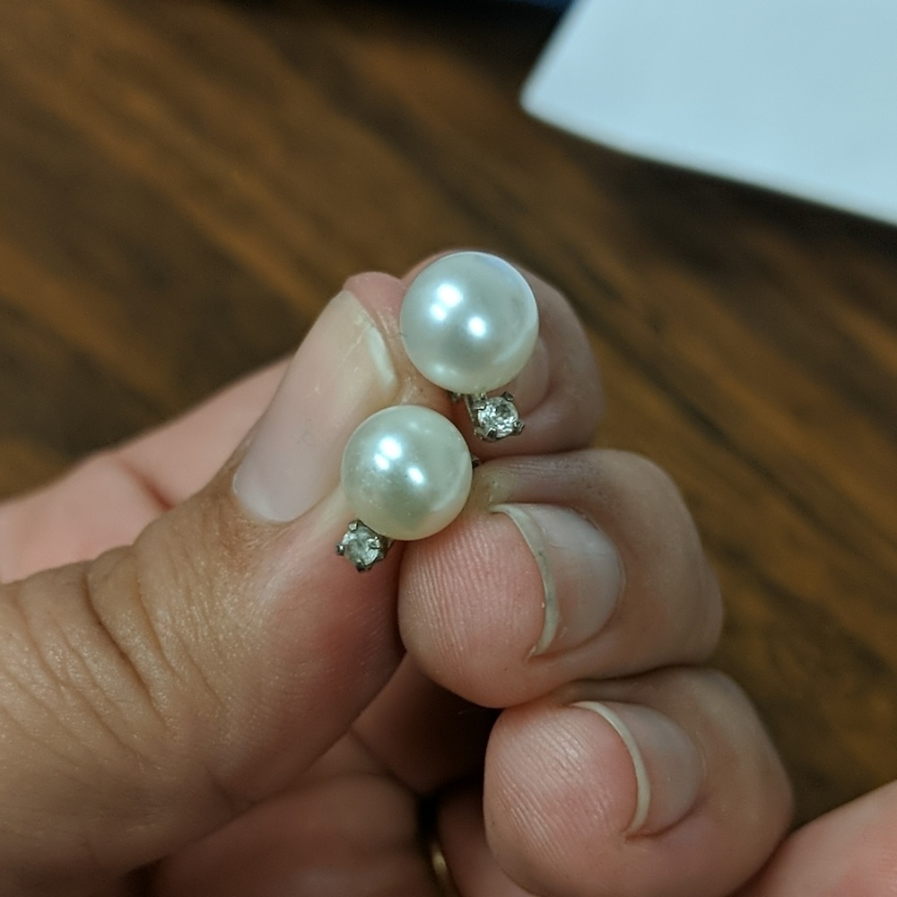 Honora pearl earrings